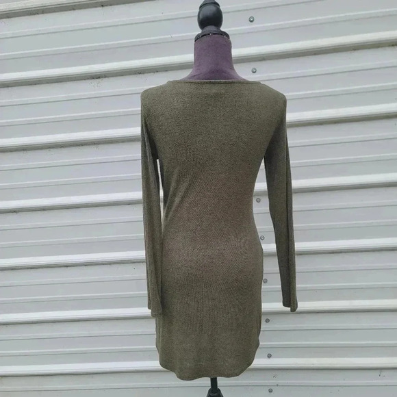 Bobbie Brooks Womens Knit Sweater Dress Green Long Sleeve Cage Neck Stretch Sz S - Picture 9 of 9